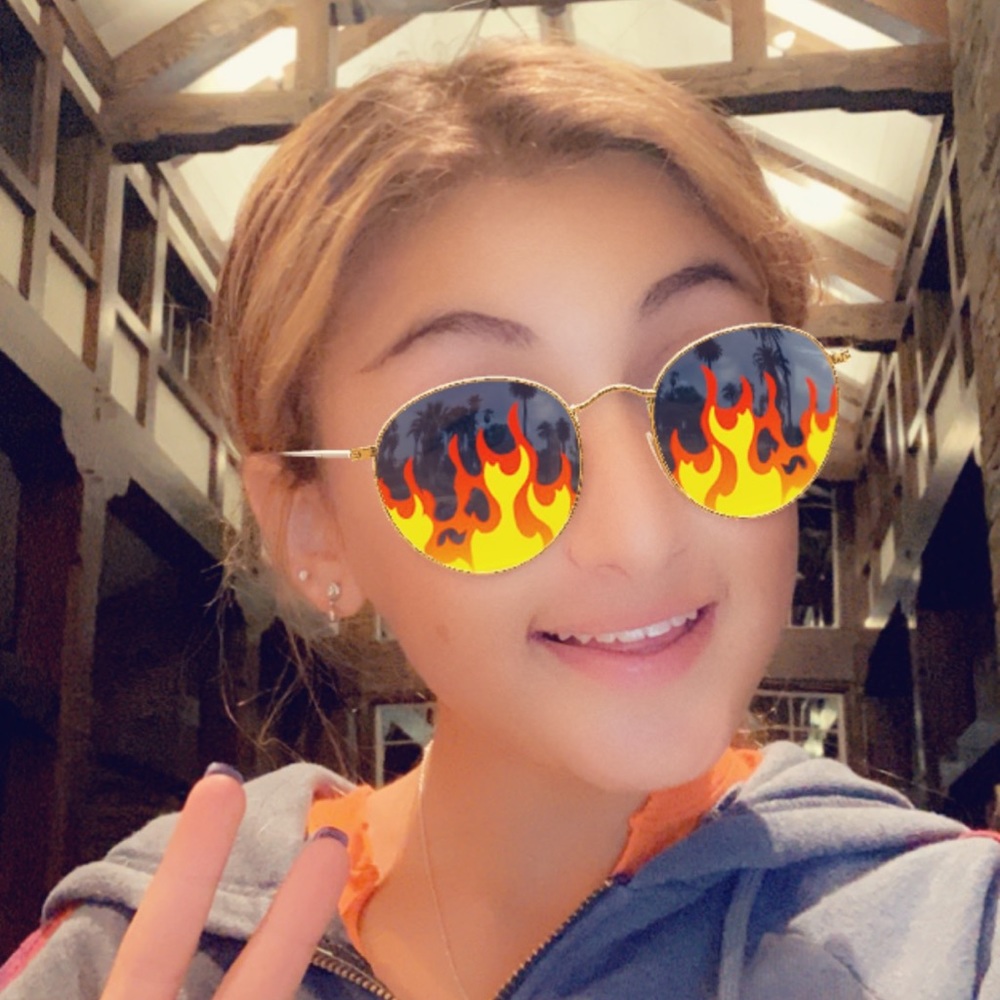 Meet your Posher, Evyn